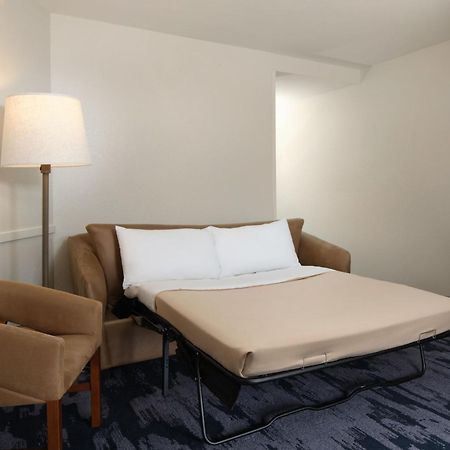 Fairfield Inn & Suites Columbia Northeast מראה חיצוני תמונה