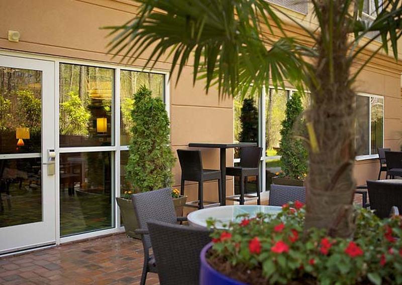 Fairfield Inn & Suites Columbia Northeast מראה חיצוני תמונה