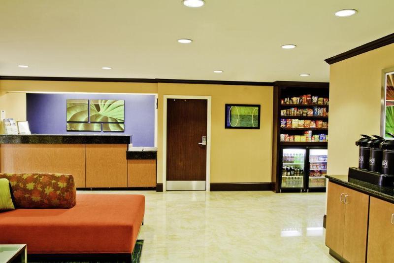 Fairfield Inn & Suites Columbia Northeast מראה חיצוני תמונה