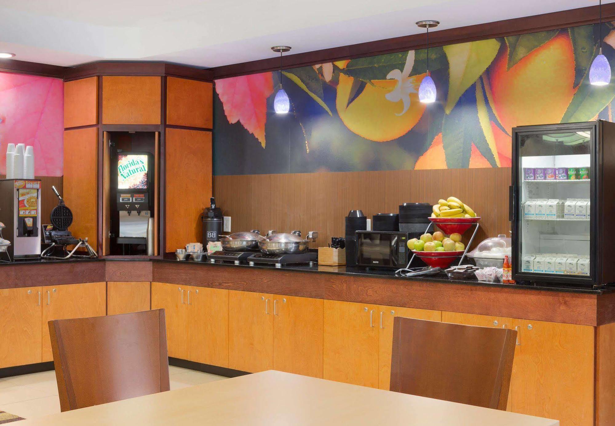 Fairfield Inn & Suites Columbia Northeast מראה חיצוני תמונה